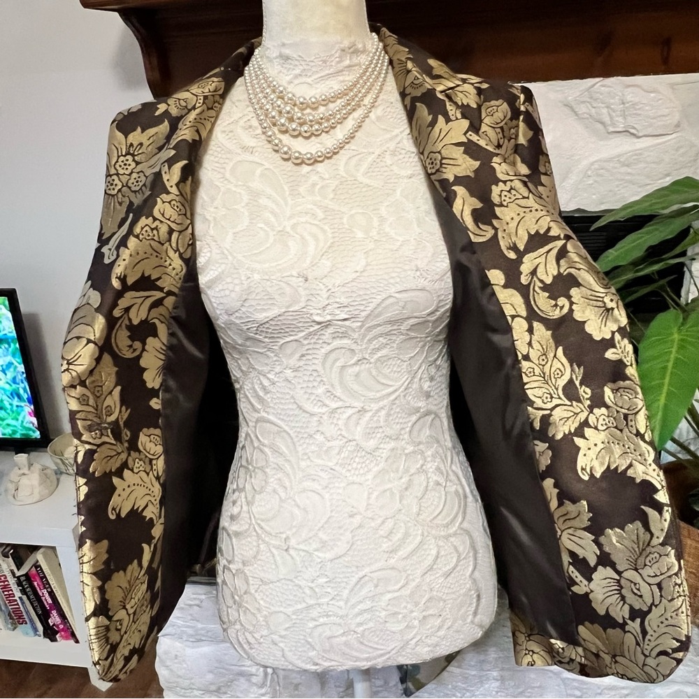 New York & Company Metallic Gold Floral Blazer Jacket Size 8 - Picture 8 of 13